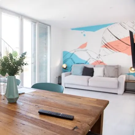 Rent this 4 bed apartment on Carrer de Marià Cuber in 42, 46011 Valencia