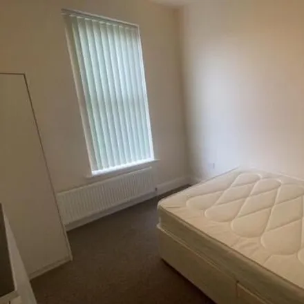Image 1 - Tosson Terrace, Newcastle upon Tyne, NE6 5LL, United Kingdom - Apartment for rent
