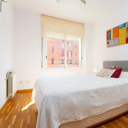 Rent this 2 bed apartment on Passeig del Taulat in 3-7, 08001 Barcelona