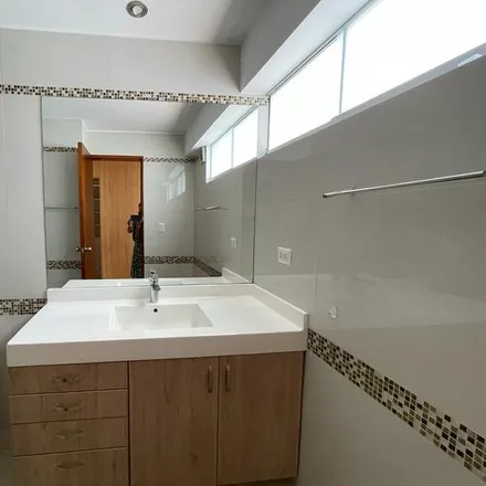 Image 7 - Jirón Toquepala, Santiago de Surco, Lima Metropolitan Area 15039, Peru - Apartment for rent