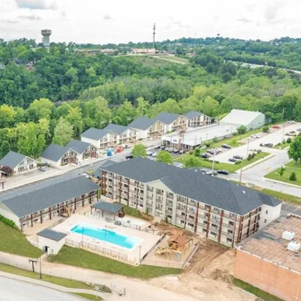 Buy this 1 bed condo on Roark Road in Branson, MO 65616