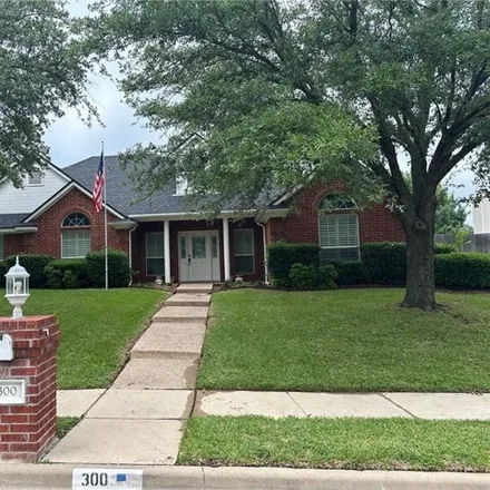 Image 2 - 123 Cantor Court, Waco, TX 76712, USA - House for sale