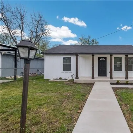 Buy this 2 bed house on 2486 Baylor Avenue in Waco, TX 76706