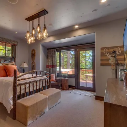 Rent this 6 bed house on Truckee