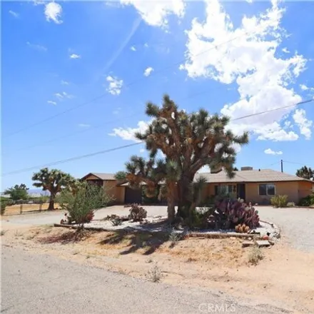 Image 1 - 58875 Sun Mesa Drive, San Bernardino County, CA 92284, USA - House for sale