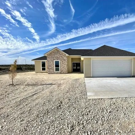 Buy this 4 bed house on Harry Tubb Road in Howard County, TX 79720