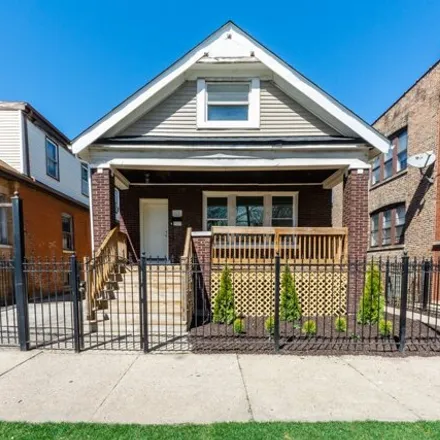 Buy this 4 bed house on 56 West 76th Street in Chicago, IL 60620