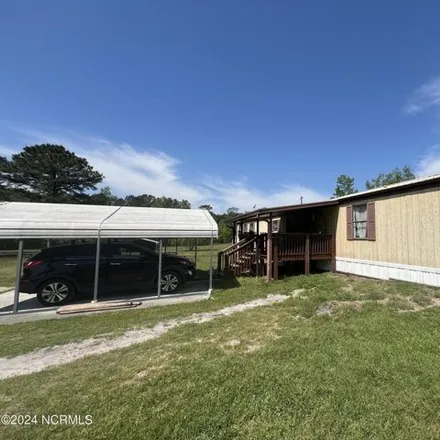 Buy this studio apartment on 137 Christy Lane in Pender County, NC 28457