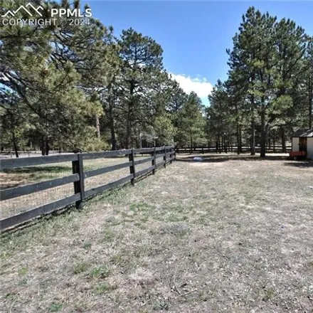 Image 5 - 901 Highway 105, Woodmoor, CO 80132, USA - House for sale