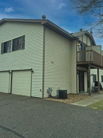 Image 1 - 5997 Dellwood Ave, Shoreview, MN 55126, USA - Townhouse for rent