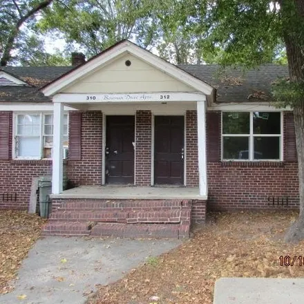 Buy this studio apartment on 312 Bowman Drive in Wen-le, Sumter