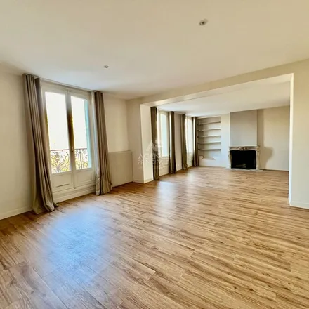 Rent this 5 bed apartment on 2 bis Avenue de Paris in 78000 Versailles, France