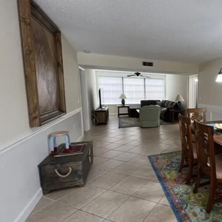 Image 8 - 6100 Balboa Circle, Boca Del Mar, Palm Beach County, FL 33433, USA - Condo for rent