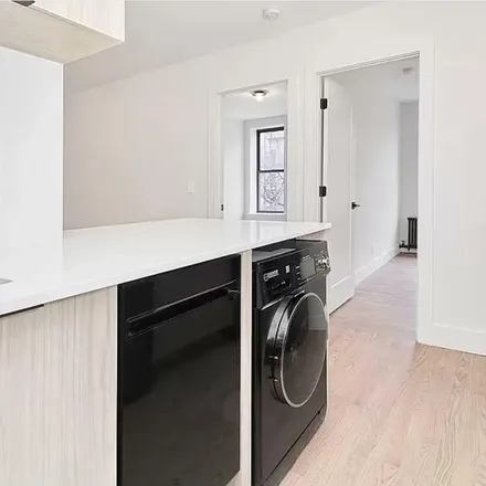 Rent this 3 bed apartment on Quality Plus Dry Cleaning in 200 2nd Avenue, New York