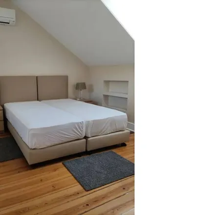 Rent this 2 bed apartment on Cascais Rivieira in Rua de Alvide 259, 2750-288 Cascais