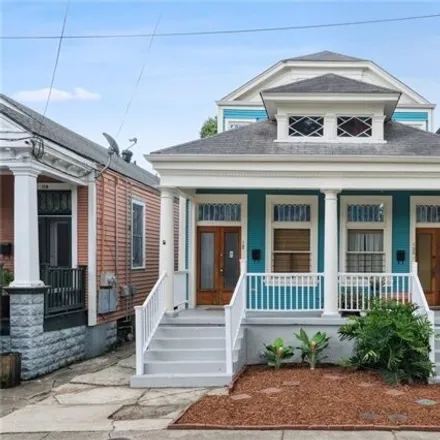 Image 1 - 118 South Alexander Street, New Orleans, LA 70119, USA - House for sale