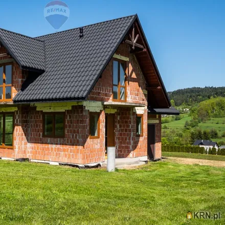 Buy this 5 bed house on Kaplica cmentarna in 968, 34-734 Kasinka Mała