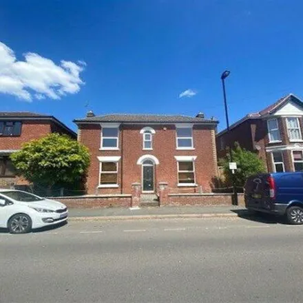 Image 1 - Waterloo Road, Southampton, SO15 3BD, United Kingdom - Apartment for rent