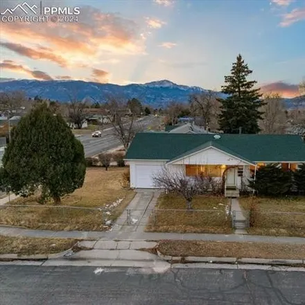 Image 2 - 1564 Northview Drive, Colorado Springs, CO 80909, USA - House for sale