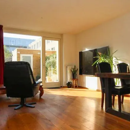 Rent this 5 bed apartment on Jazzboulevard 58 in 3543 EA Utrecht, Netherlands