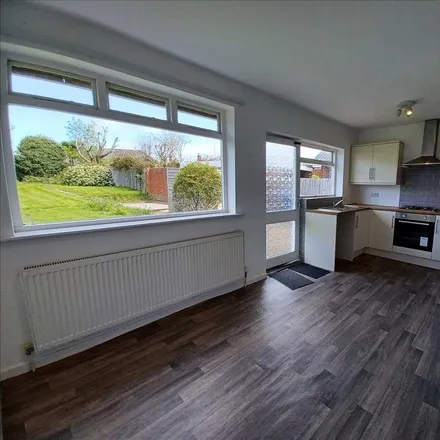 Image 3 - Maycroft Avenue, Carleton, FY6 7NF, United Kingdom - House for rent