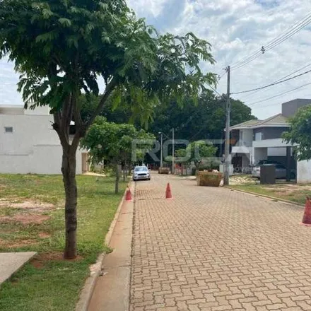 Buy this 4 bed house on Rua Passeio das Magnólias in Condomínio Parque Faber III, São Carlos - SP