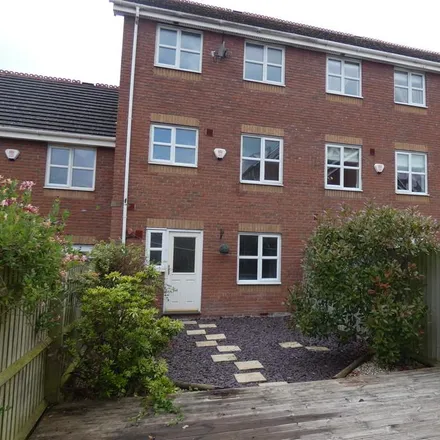 Image 4 - 29 Langley Park Way, Sutton Coldfield, B75 7NX, United Kingdom - Townhouse for rent