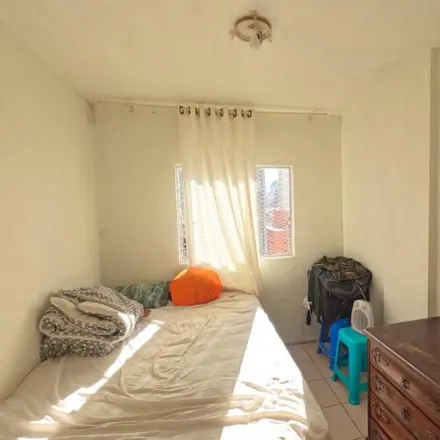 Buy this 1 bed apartment on Rua Nilo Cairo 68 in Centro, Curitiba - PR