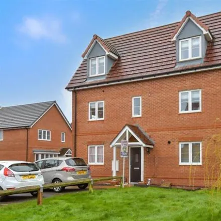 Buy this 4 bed townhouse on Normandy Road in Fareham, PO14 1FJ