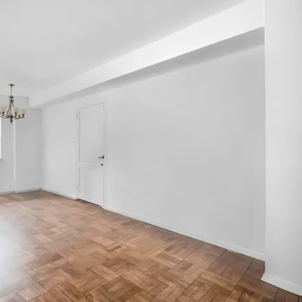 Buy this studio apartment on Coliseum Park Apartments South in 345 West 58th Street, New York