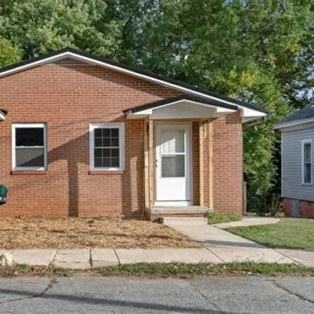 Buy this studio house on 1145 Campbell Street in High Point, NC 27262