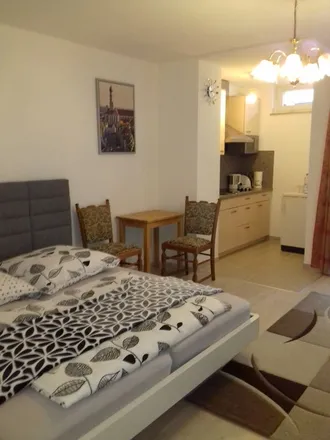 Rent this 1 bed apartment on Eberlestraße 14 in 86157 Augsburg, Germany