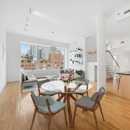 Image 1 - 121 West 19th Street, New York, NY 10011, USA - Condo for sale