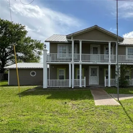 Buy this 4 bed house on 1398 South 45th Street in Corsicana, TX 75110