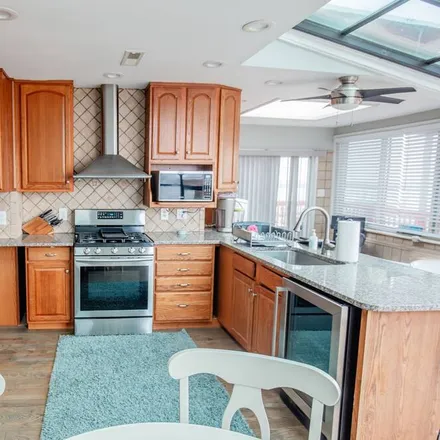 Rent this 4 bed house on Brigantine in NJ, 08203