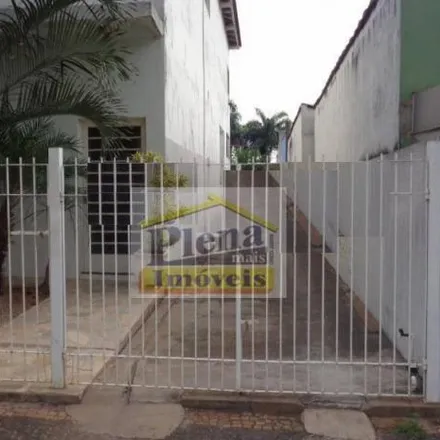 Buy this 2 bed house on Rua Eugenio Graupner in Vila Menuzzo, Sumaré - SP
