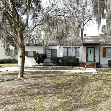 Buy this 3 bed house on 602 Fern Street in Palatka, FL 32177