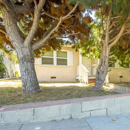 Buy this 2 bed house on 1098 West Pico Boulevard in Santa Monica, CA 90405