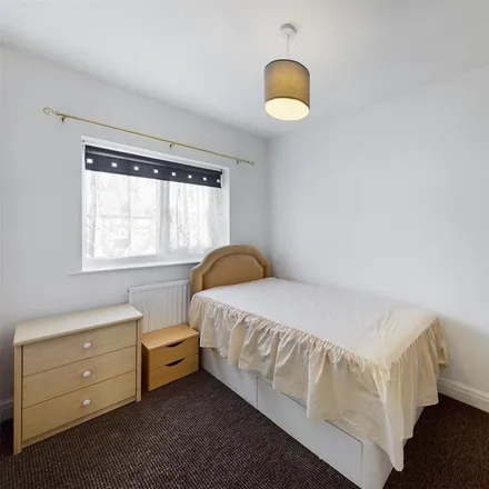 Image 9 - Kearsley Road, Sheffield, S2 4TE, United Kingdom - Duplex for rent