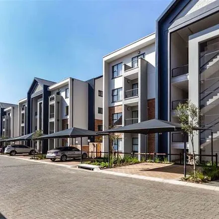 Rent this 3 bed apartment on Thaba Service Track 2 in Mulbarton, Gauteng