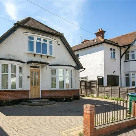 Buy this 4 bed house on Shepherds Road in Holywell, WD18 7HU