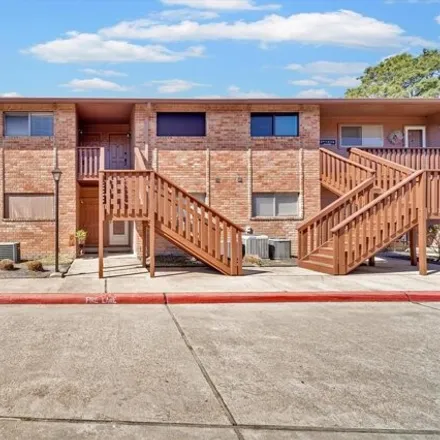 Buy this 1 bed condo on River Road in Montgomery County, TX 77356