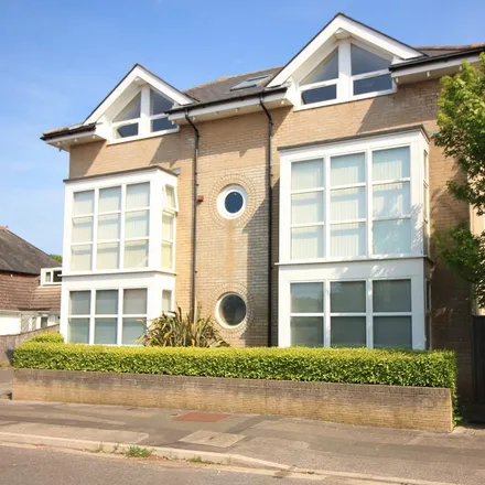 Rent this 2 bed apartment on Forest View in Highcliffe-on-Sea, BH23 5FE