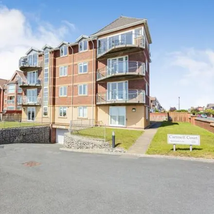 Buy this 2 bed apartment on South Promenade in Lytham St Annes, FY8 1NG