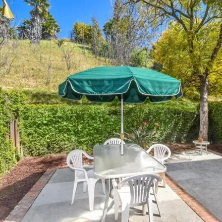 Image 8 - 4772 Via Colina, Los Angeles, CA 90042, USA - Townhouse for sale