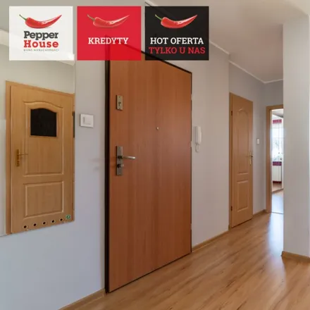 Buy this 3 bed apartment on Reda Szkolna 01 n/ż in Obwodowa, 84-240 Reda