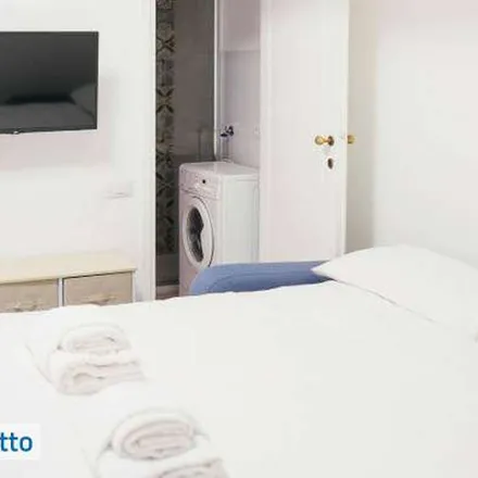 Image 6 - Via Bergognone Da Fossano 43, 20144 Milan MI, Italy - Apartment for rent