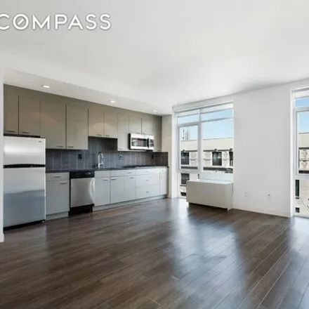 Image 2 - 189 Avenue B, New York, NY 10009, USA - House for rent