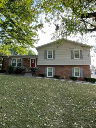 Buy this 4 bed house on 155 Alpine Street in Lebanon, KY 40033