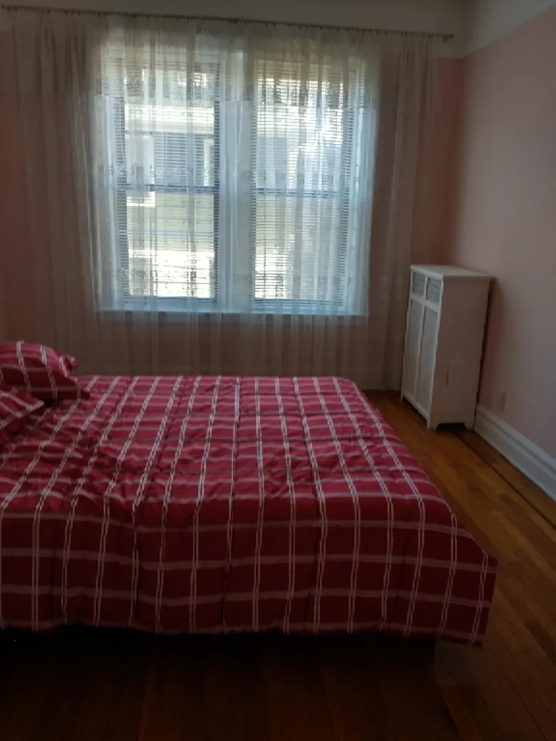 1576 East 19th Street, New York, NY 11230, USA | Room for rent